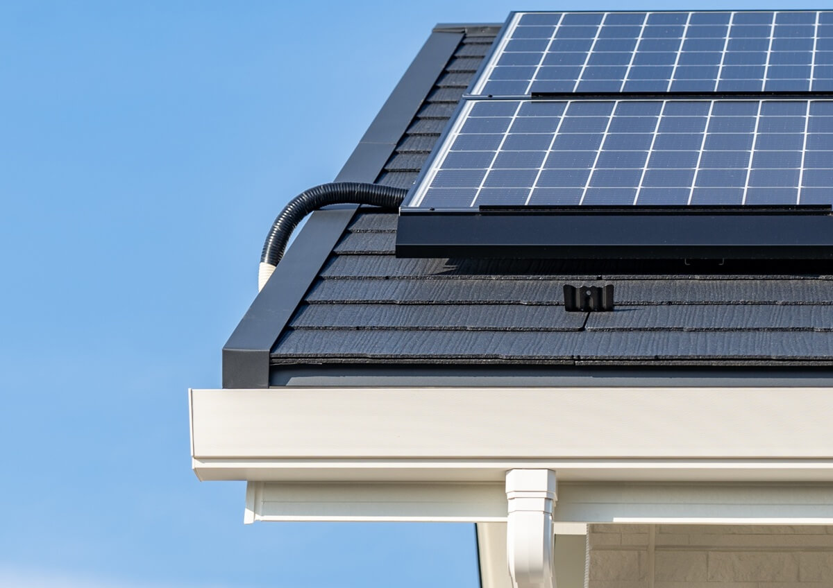 太陽光発電の設置はどこに頼む? 業者選びの必須ポイントや良い業者の特長・設置の流れ