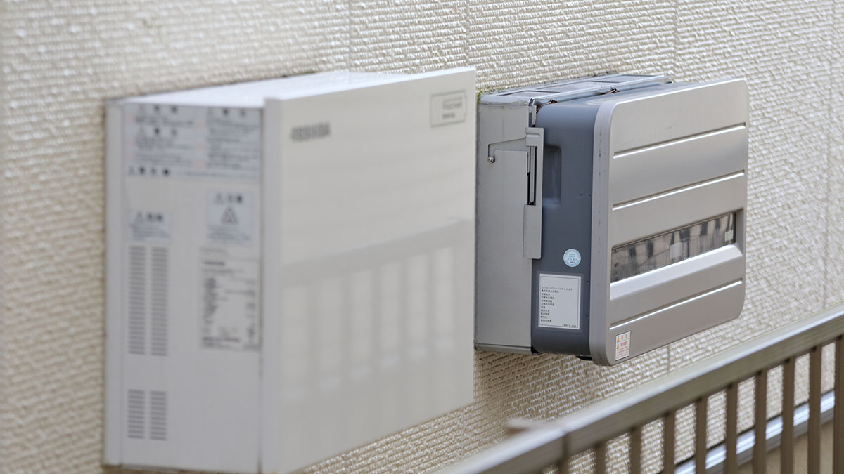 パワーコンディショナ